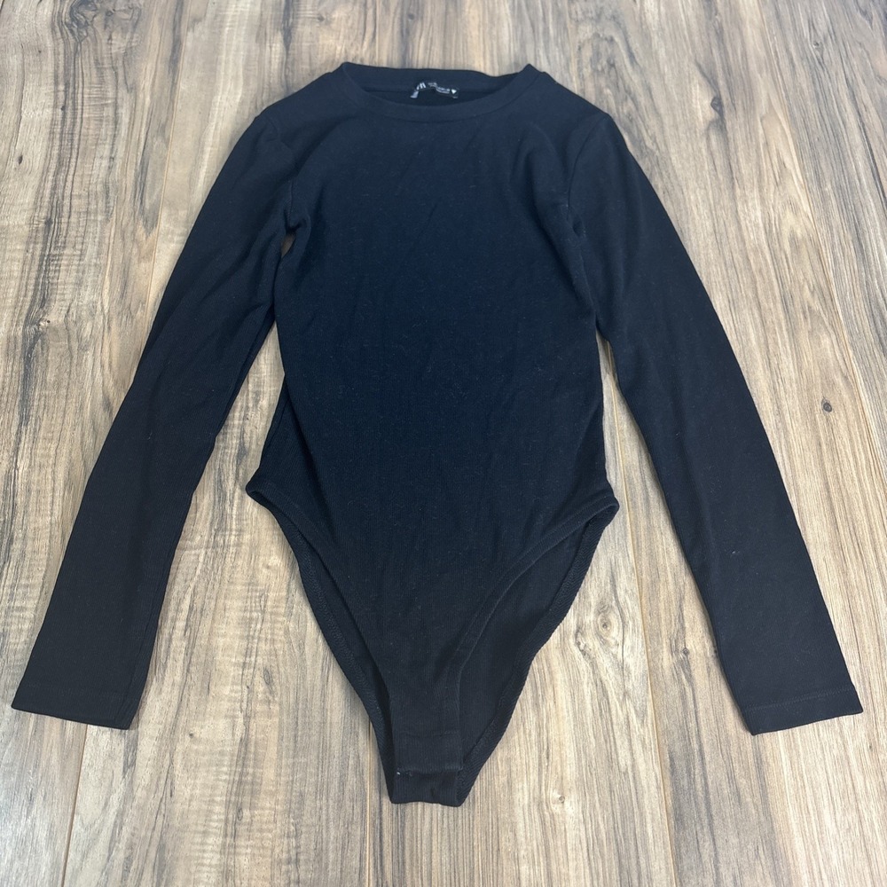Zara Women's Bodysuit Long Sleeve Shirt Medium‎ Crew Neck